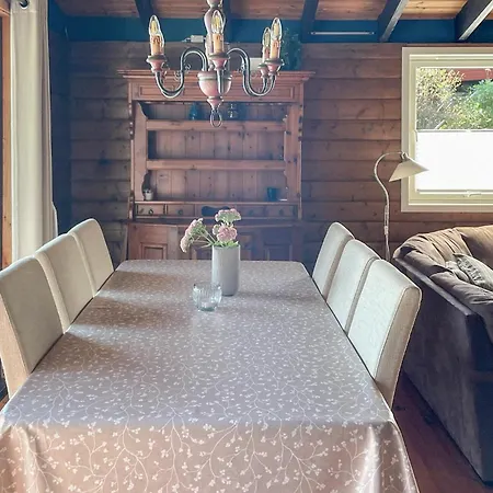 Tatil Evi 5 Bedroom Cozy In Hebnes