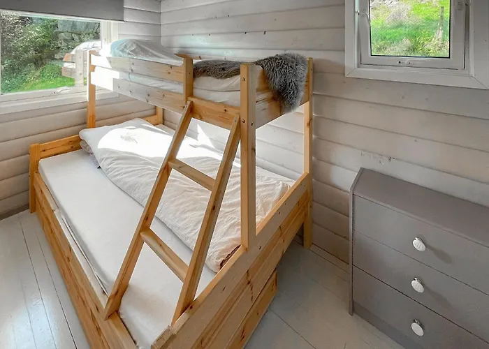 5 Bedroom Cozy In